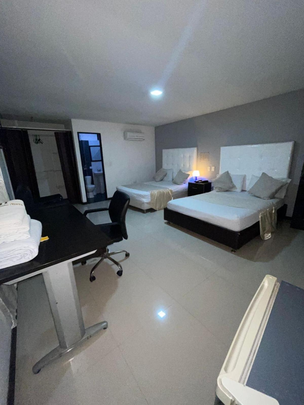 Hotel Plaza Norte Кали Экстерьер фото
