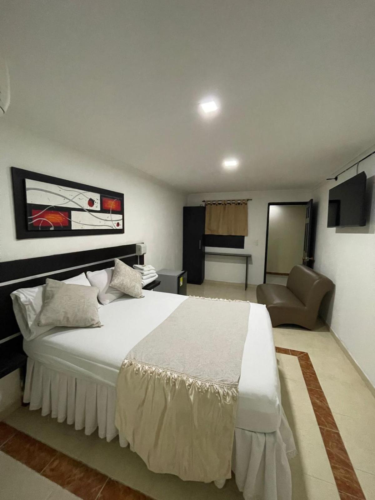 Hotel Plaza Norte Кали Экстерьер фото