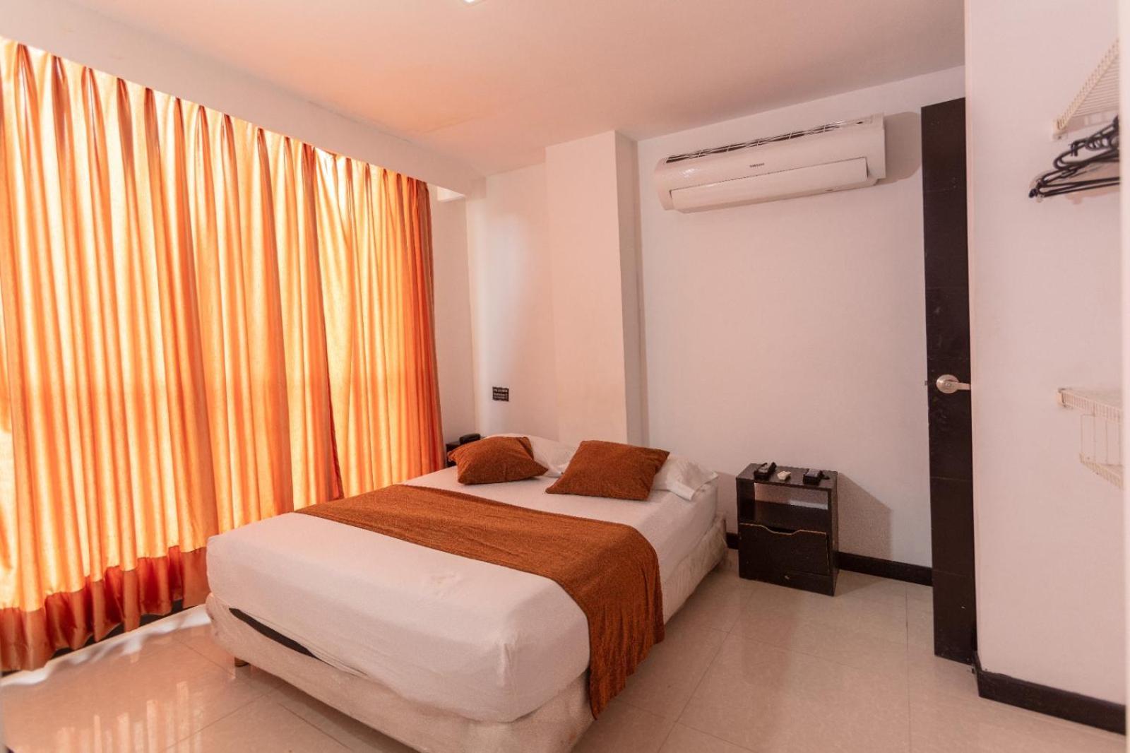 Hotel Plaza Norte Кали Экстерьер фото